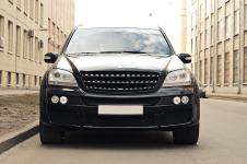 Mercedes Benz ML W164 Brabus Widestar передний бампер радиатор