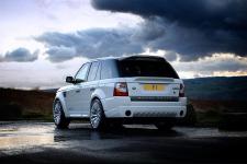 2009-kahn-cosworth-range-rover-white-rear-angle-1280x960.jpg