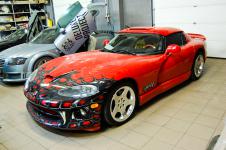 Dodge Viper тюнинг ROE RT/10 вид спереди