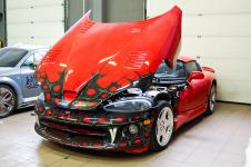 Dodge Viper установка турбины ROE RT/10 аэрография на капоте