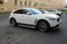 Infiniti FX 50S диски Asanti вид сбоку