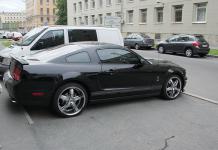 Ford Mustang Shelby GT500 конусный фильтр пониженного сопротивления фирмы K&N